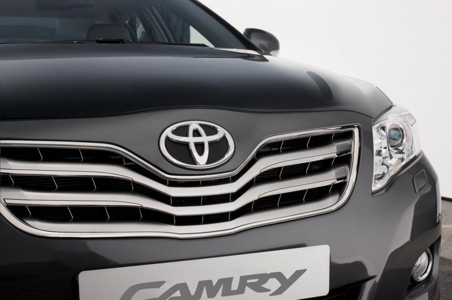  Toyota Camry 2010 года  (фото 10 из 52)